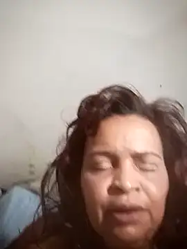  violetta - online show from March 12, 2025, 5:17 pm