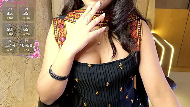 Punjabi Queen1 online show from December 11, 2024, 6:20 pm