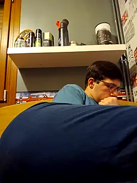 Snapshot of Azerty0911 chatting on November 22, 2025, 10:09 pm Azerty0911 online show from November 22, 2025, 10:09 pm