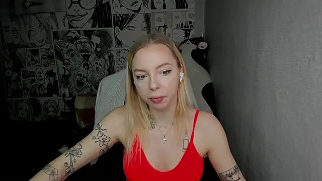 Martha Cameron online show from December 7, 2024, 10:06 pm