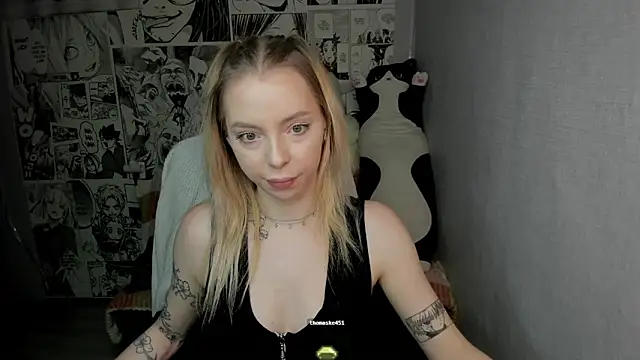 Martha Cameron online show from February 3, 2025, 11:58 pm