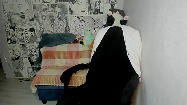 Martha Cameron online show from March 12, 2025, 1:25 am