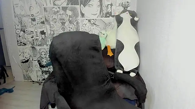 Martha Cameron online show from September 22, 2025, 8:00 pm