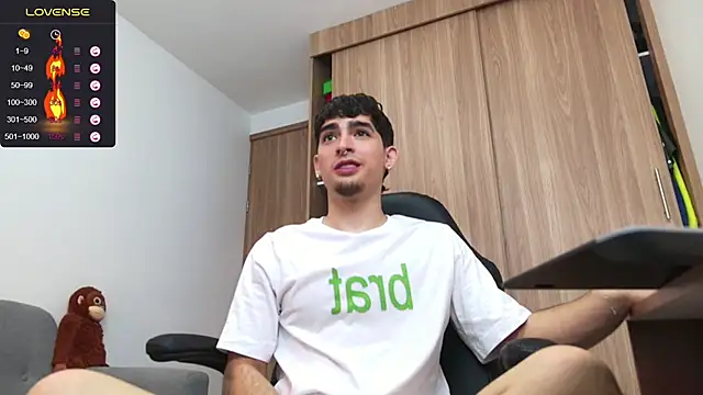 zenn rush1 online show from December 18, 2024, 12:07 pm