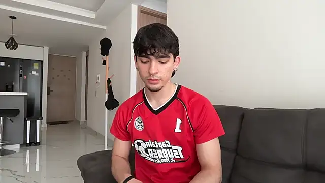 zenn rush1 online show from November 2, 2025, 3:03 pm