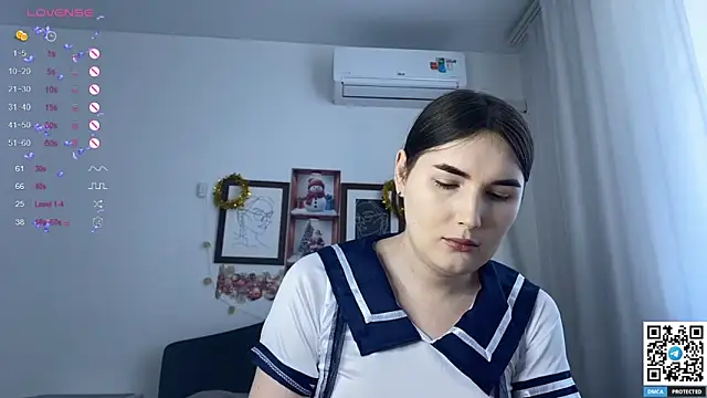 Snapshot of Maria_Bowie chatting on January 18, 2025, 9:24 am Maria Bowie online show from January 18, 2025, 9:24 am