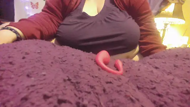 Alli Kat online show from February 11, 2025, 7:33 am