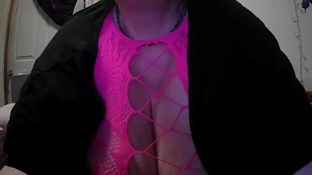 Alli Kat online show from March 10, 2026, 7:46 am