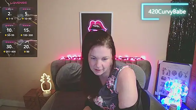 420Curvybabe online show from January 20, 2025, 8:40 pm