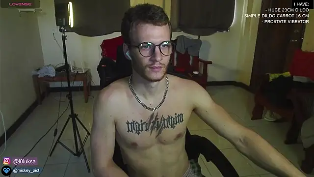 mickeypict online show from January 14, 2025, 5:40 am