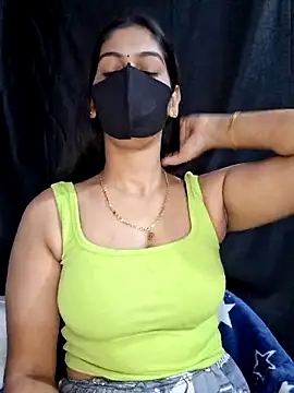 Snapshot of Garima_G chatting on December 25, 2024, 12:15 pm Garima G online show from December 25, 2024, 12:15 pm