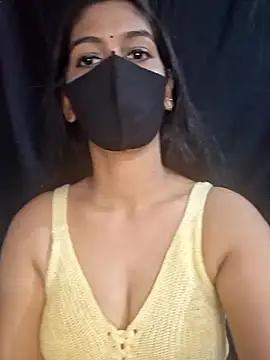 Snapshot of Garima_G chatting on January 7, 2025, 10:32 am Garima G online show from January 7, 2025, 10:32 am