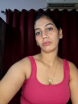 Snapshot of Garima_G chatting on November 5, 2025, 3:34 pm Garima G online show from November 5, 2025, 3:34 pm