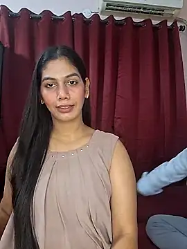 Snapshot of Garima_G chatting on December 1, 2025, 4:45 pm Garima G online show from December 1, 2025, 4:45 pm