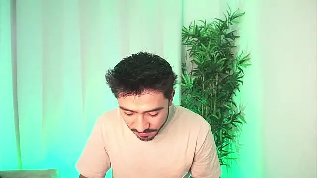 dam0n fr0st online show from April 10, 2026, 9:30 pm