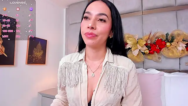 AmbarJensen online show from January 6, 2025, 3:40 pm