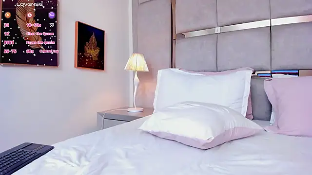 AmbarJensen online show from January 8, 2025, 3:07 pm