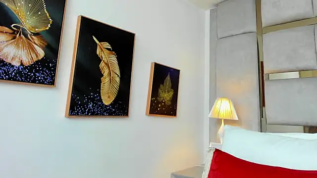 AmbarJensen online show from September 18, 2025, 1:13 pm