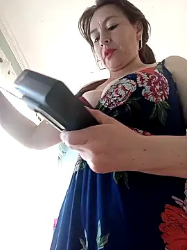 sussy 185 online show from November 18, 2025, 7:51 pm