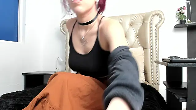 AlexaFoxy18 online show from December 29, 2024, 3:33 am