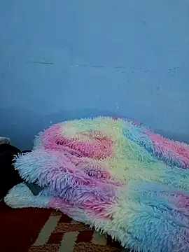 charlesss19 online show from December 3, 2025, 5:26 am