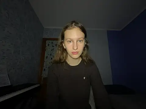 Eva Angel3 online show from February 16, 2026, 5:53 pm