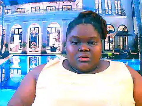 Snapshot of EbonyHotBuns chatting on February 6, 2026, 5:34 am EbonyHotBuns online show from February 6, 2026, 5:34 am