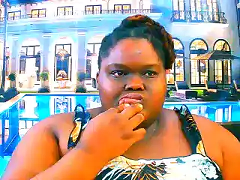 Snapshot of EbonyHotBuns chatting on February 9, 2026, 7:01 am EbonyHotBuns online show from February 9, 2026, 7:01 am