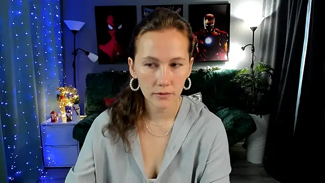 MichelleOrtis online show from December 15, 2025, 6:39 am