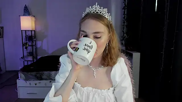 ReddHotPipper online show from November 1, 2025, 2:46 am