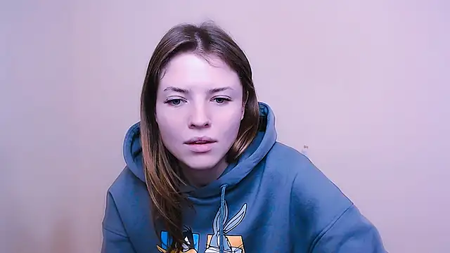 Snapshot of MissOliviaa_ chatting on January 10, 2025, 4:30 pm MissOliviaa online show from January 10, 2025, 4:30 pm