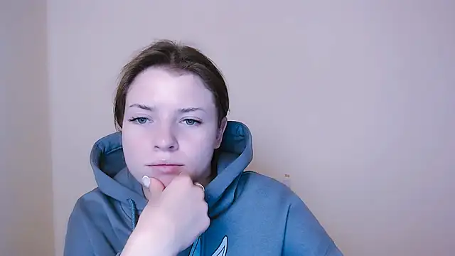 Snapshot of MissOliviaa_ chatting on January 11, 2025, 10:29 am MissOliviaa online show from January 11, 2025, 10:29 am