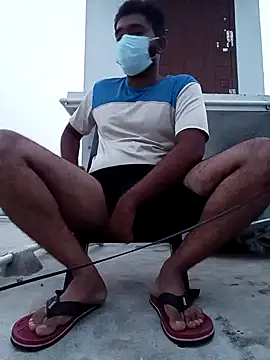 nick05inch online show from September 12, 2025, 1:00 pm