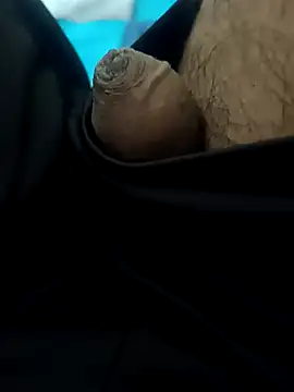 nick05inch online show from October 29, 2025, 12:40 pm