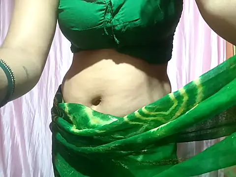 poojaxxx65 online show from February 19, 2025, 6:00 pm