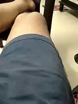 Happyman300 online show from December 1, 2024, 7:47 pm