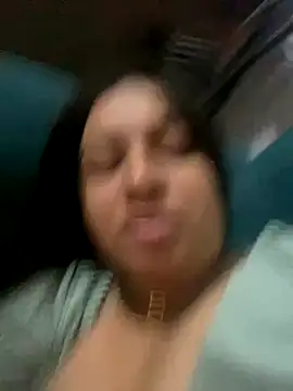 Snapshot of lalinha_sapeka chatting on November 10, 2025, 11:37 pm lalinha sapeka online show from November 10, 2025, 11:37 pm