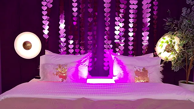 HelenaMorgan online show from March 28, 2026, 3:06 am