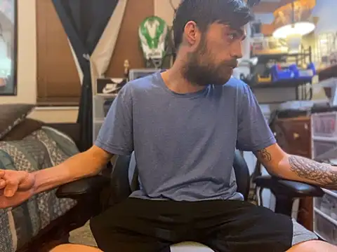 slutty guy12 online show from February 1, 2025, 2:16 am