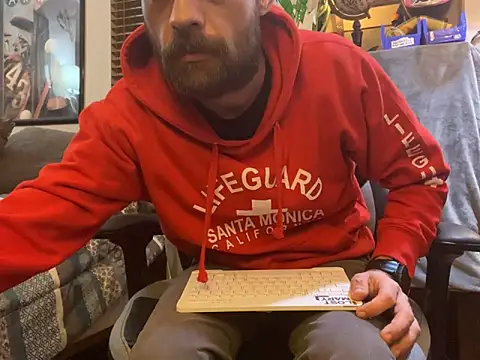 slutty guy12 online show from February 5, 2025, 12:42 am