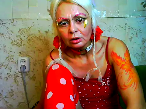 Gardener of Illusions online show from November 20, 2025, 10:53 pm