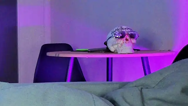 Gregory Byyrd online show from September 21, 2025, 8:43 pm