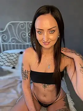 Vixen Paris online show from March 18, 2025, 1:53 pm