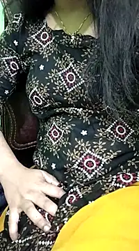 Snapshot of Tapur- chatting on March 6, 2025, 10:04 pm Tapur- online show from March 6, 2025, 10:04 pm