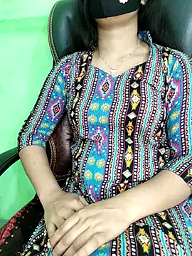Snapshot of Tapur- chatting on March 8, 2025, 3:50 am Tapur- online show from March 8, 2025, 3:50 am