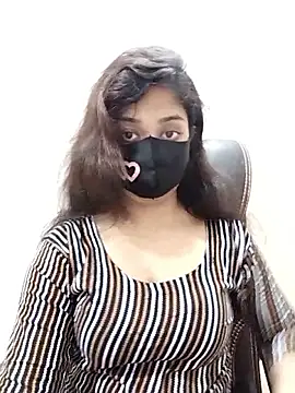 Snapshot of Tapur- chatting on September 10, 2025, 5:02 pm Tapur- online show from September 10, 2025, 5:02 pm