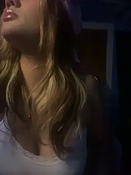 y0urlilgf online show from December 17, 2024, 10:32 pm