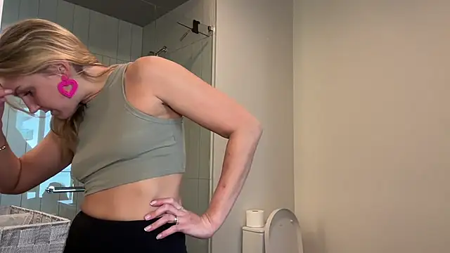 Graciemae baexx online show from February 14, 2025, 9:21 pm