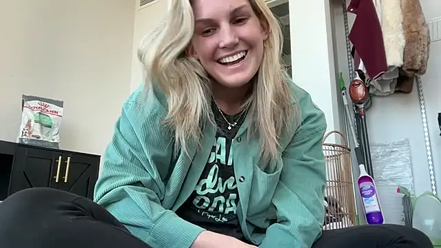 Graciemae baexx online show from March 13, 2025, 8:22 pm