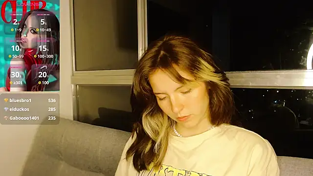 cherrybom969 online show from December 29, 2024, 4:05 am